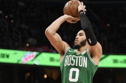  关键时刻菲尼克斯太阳状态回暖：亚冠节点到来，更衣室稳定，资深球员宣示担当-九游体育app下载