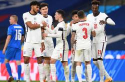 F1大师赛焦点战：岭北迅豹队强势横扫滇池巨龙队，新星闪耀。逆风翻盘的范本(f1大奖赛直播)-九游电竞官网